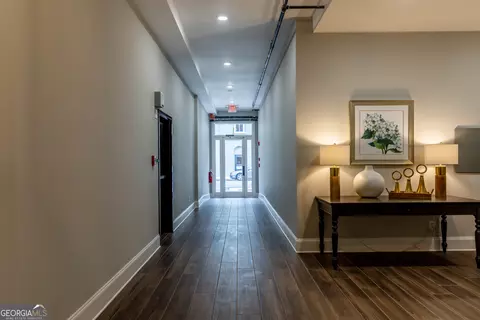 Entry Way - 1 E 3rd Ave #302, Rome, GA 30161 photo 1 of 4