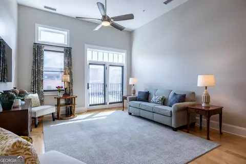 Living - 1 E 3rd Ave #302, Rome, GA 30161 photo 1 of 6