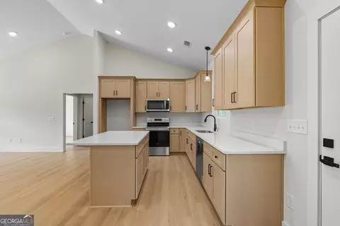 Kitchen - 193 Tabitha Page Ln, Toccoa, GA 30577 photo 2 of 3