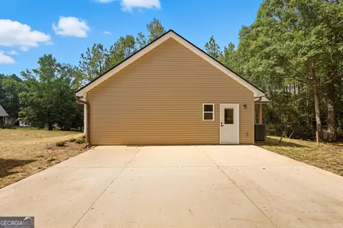Exterior - 193 Tabitha Page Ln, Toccoa, GA 30577 photo 5 of 6