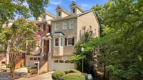 1017 Emory Parc Pl, Decatur, GA 30033