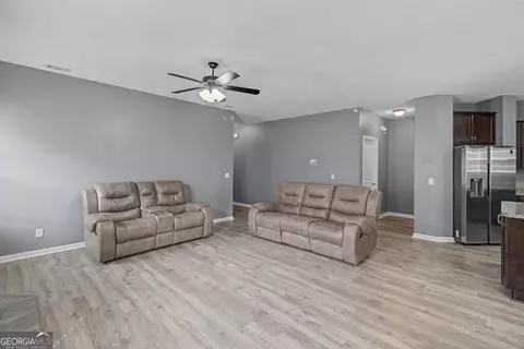 96 Griffin Rd, Allenhurst, GA 31301 photo 9