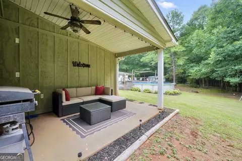 Exterior - 95 Five Oaks Dr, Covington, GA 30014 photo 5 of 12