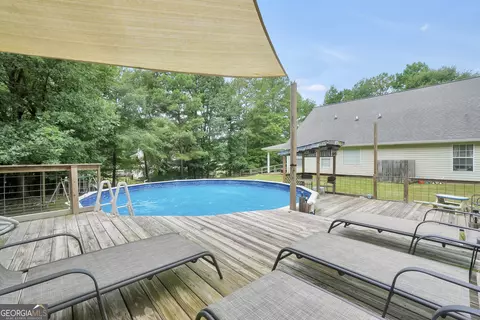 Exterior - 95 Five Oaks Dr, Covington, GA 30014 photo 10 of 12