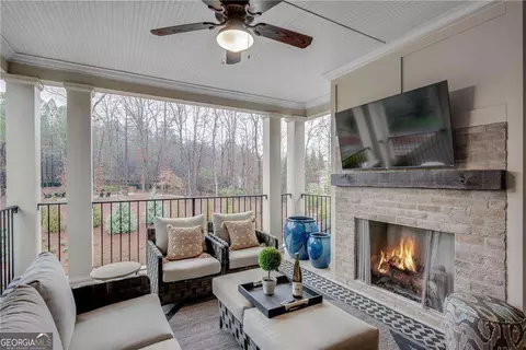Exterior - 3470 Commander Cv, Suwanee, GA 30024 photo 3 of 8