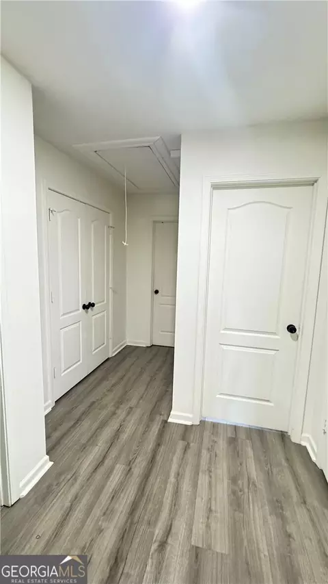 Entry Way - 70 Kevin Ct, Porterdale, GA 30014 photo 2 of 4