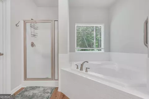 Bath - 534 Giles Rd, Forsyth, GA 31029 photo 1 of 3