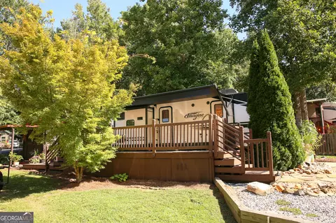 418 Elkmont Trl, Cleveland, GA 30528