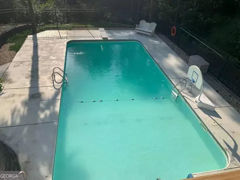 Exterior - 156 Thundering Waters Dr, Cornelia, GA 30531 photo 2 of 14