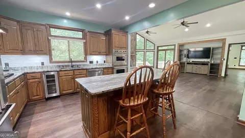 Kitchen - 156 Thundering Waters Dr, Cornelia, GA 30531 photo 4 of 4