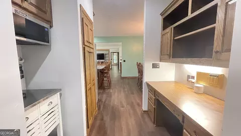 Entry Way - 156 Thundering Waters Dr, Cornelia, GA 30531 photo 3 of 6