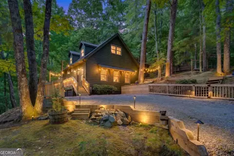 747 Mountain Oak Rd, Ellijay, GA 30536
