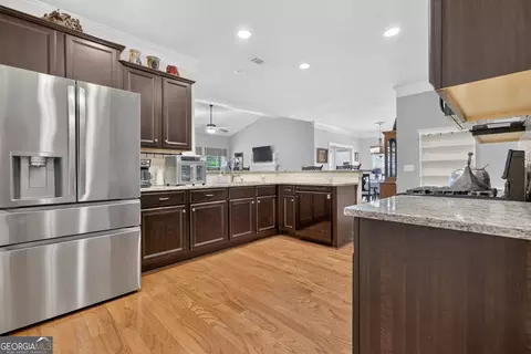Kitchen - 835 Ideal Pl, Winder, GA 30680 photo 3 of 5