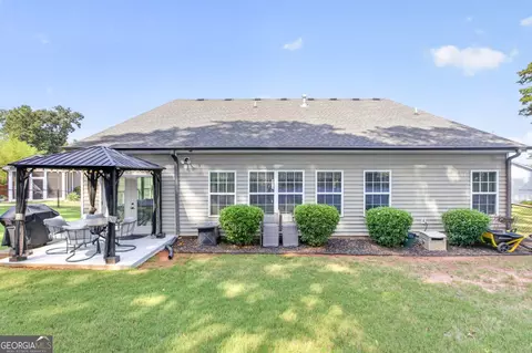 Exterior - 835 Ideal Pl, Winder, GA 30680 photo 3 of 5