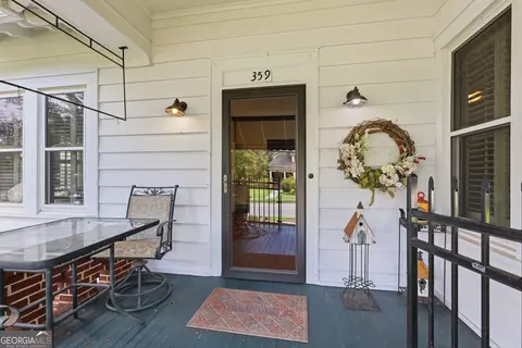 Exterior - 359 E Tugalo St, Toccoa, GA 30577 photo 3 of 7
