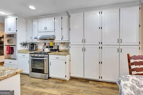 Kitchen - 20 Orchard Ln, Covington, GA 30014 photo 4 of 4