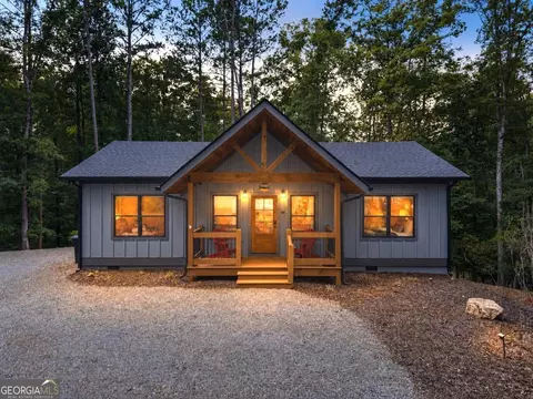 1100 Zenith Trl, Ellijay, GA 30540