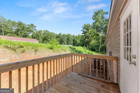 Exterior - 277 Yates St, Cornelia, GA 30531 photo 4 of 6
