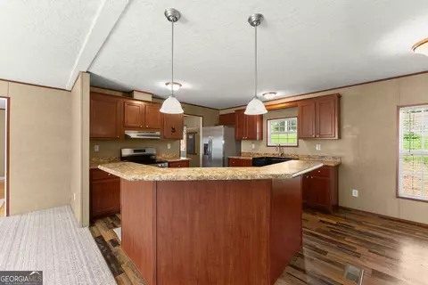 Kitchen - 277 Yates St, Cornelia, GA 30531 photo 1 of 3