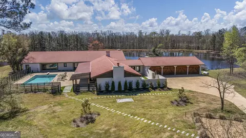 1229 Pierce Rd, Waverly Hall, GA 31831