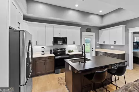 Kitchen - 7120 Neese Commerce Rd, Hull, GA 30646 photo 1 of 1