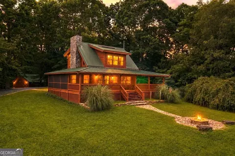 196 Creek Camp Rd, Ellijay, GA 30536