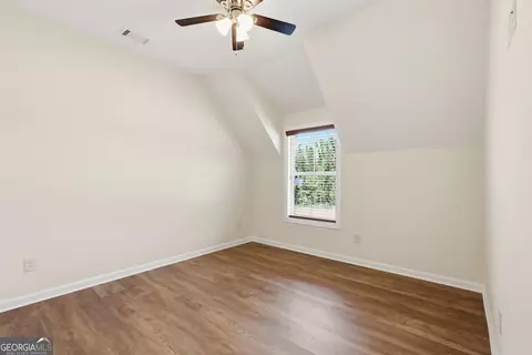 Bedroom - 114 Grove Park Dr, Cornelia, GA 30531 photo 6 of 7
