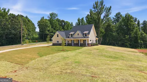 Exterior - 114 Grove Park Dr, Cornelia, GA 30531 photo 8 of 8