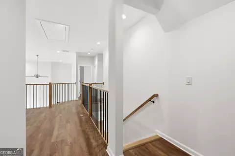 Entry Way - 114 Grove Park Dr, Cornelia, GA 30531 photo 3 of 3