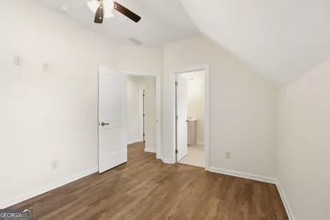 Bedroom - 114 Grove Park Dr, Cornelia, GA 30531 photo 5 of 7