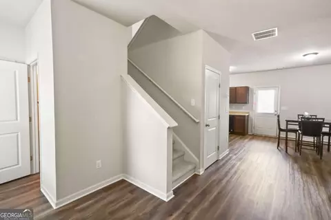 Entry Way - 15 Lisa Ct, Covington, GA 30016 photo 1 of 3