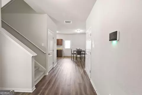 Entry Way - 15 Lisa Ct, Covington, GA 30016 photo 2 of 3