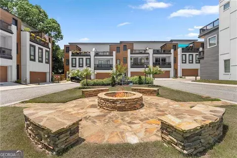 354 Clarendon Ct SE, Gainesville, GA 30501