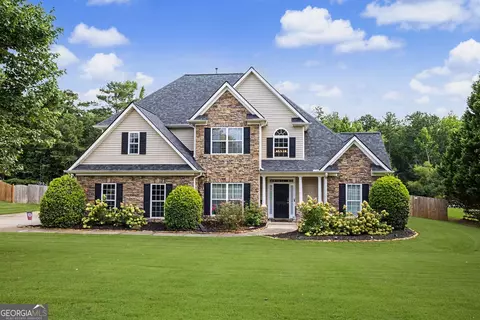 277 Silverbell Ln, Sharpsburg, GA 30277