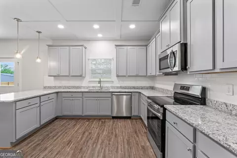 Kitchen - 11153 Cornerstone Way, Hampton, GA 30228 photo 1 of 3