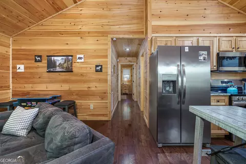 Entry Way - 132 Lanes Way, Murphy, NC 28906 photo 3 of 4