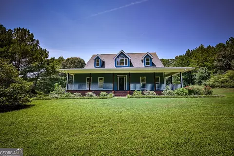 Exterior - 160 River Ln, Covington, GA 30016 photo 6 of 12