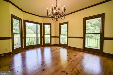 Dining - 160 River Ln, Covington, GA 30016 photo 3 of 3