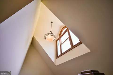 Entry Way - 160 River Ln, Covington, GA 30016 photo 5 of 8