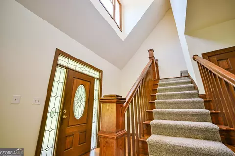 Entry Way - 160 River Ln, Covington, GA 30016 photo 4 of 8