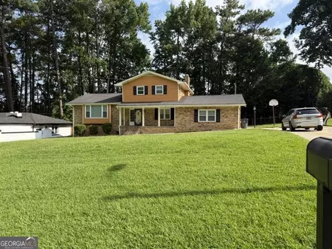 3171 Hammarskjold Dr, Atlanta, GA 30344