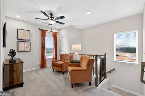 Entry Way - 207 Roy Dr, Calhoun, GA 30701 photo 7 of 8
