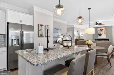 Kitchen - 207 Roy Dr, Calhoun, GA 30701 photo 1 of 2