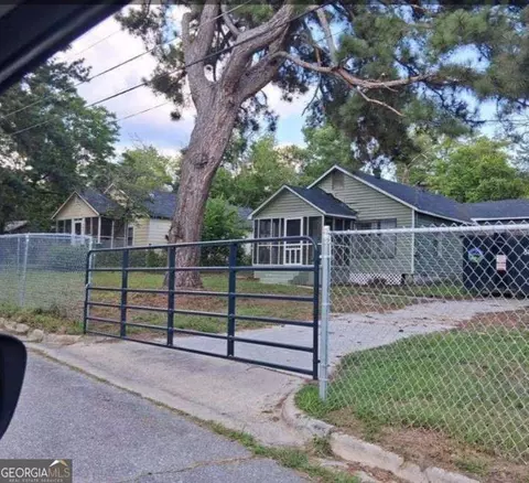 348 Hortman Ave, Macon, GA 31204