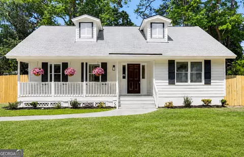 135 Backshell Rd, Savannah, GA 31404