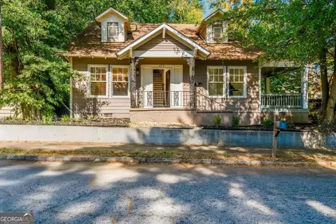 673 Pearce St SW, Atlanta, GA 30310