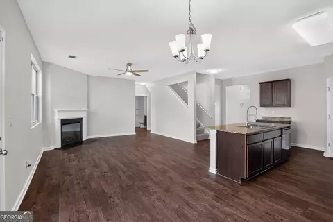 1961 Osprey Dr, Hampton, GA 30228 photo 4