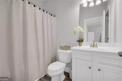 Bath - 3300 Deaton Trl, Buford, GA 30519 photo 3 of 4