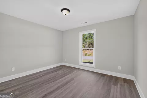 Bedroom - 44 Sycamore Dr #17, Colbert, GA 30628 photo 8 of 10