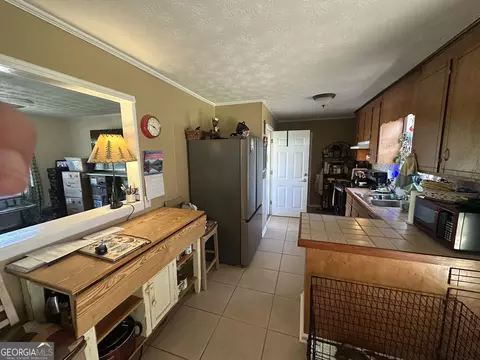 Kitchen - 183 Garrison Rd, Cornelia, GA 30531 photo 1 of 4